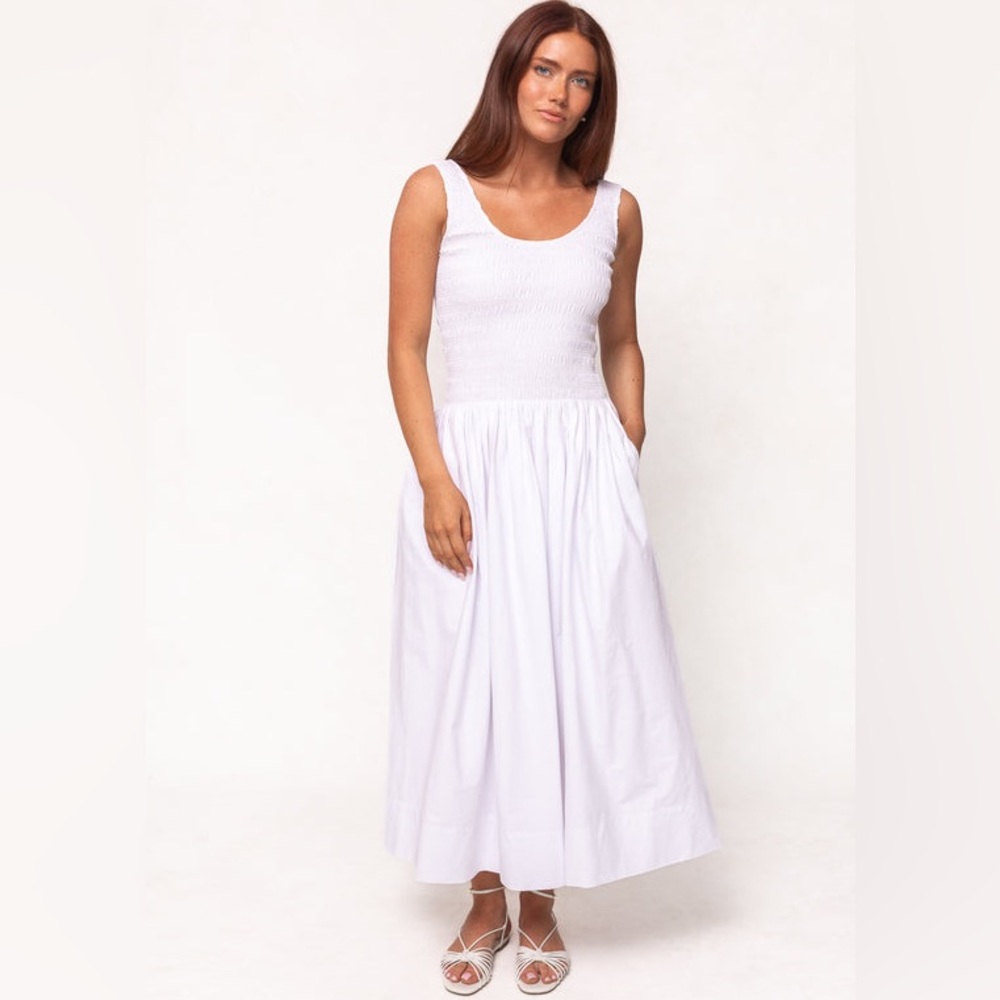 Ivy City Co Marlow smoked bodice midi cotton dress in white, size S